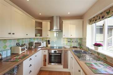 Large Modern Kitchen