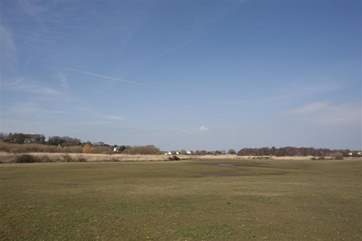 Large communal open area_Little Egret Cottage