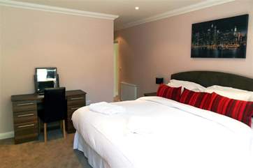 Master bedroom with superking bed