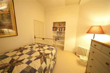 Single bedroom