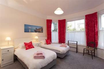 Twin bedroom