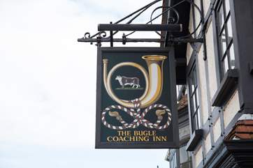The Bugle is a lovely pub by the seafront in Yarmouth, it accepts dogs and has lovely ales to enjoy!