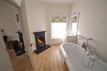 En suite bathroom with lovely roll-top bath