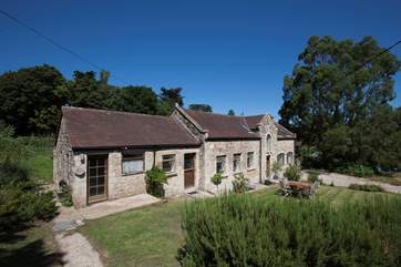 The Priory Coach House is a five bedroom property on the outskirts of Seaview village.
