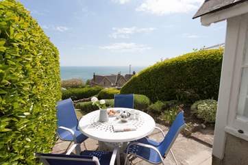 Step into the front garden and enjoy the sunshine.