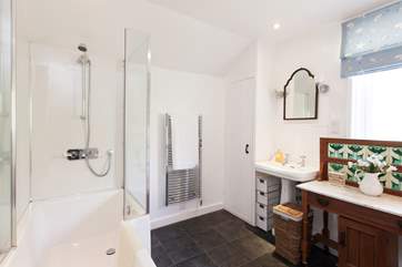 Have you had a long day exploring the lovely Island? Have a relaxing soak in the bath to unwind and reflect on your delightful day.