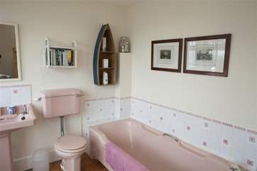 The master bedroom ensuite.
