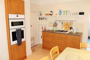 The fully equipped kitchen.
