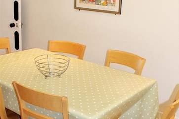 The table seats 6.