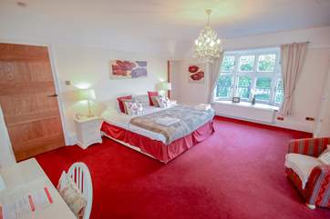 Double bedroom with King size bed