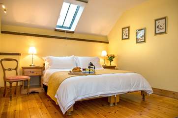 Beautiful master bedroom with a 'zip and link' bed which can be made up as a 6ft double or twin beds offering very flexible sleeping arrangements.