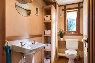The first floor cloakroom is next to the bedrooms, there is another bathroom in the ground floor studio with the Japanese bath.