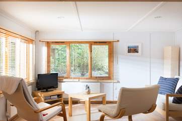 This ground floor suite has it's own sitting area and TV with DVD.