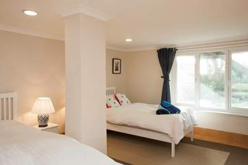 Lower ground spacious twin bedroom.