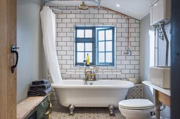 The fabulous bathroom.