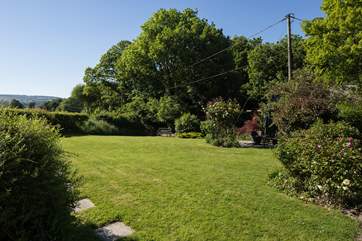 The mature gardens provide a very relaxing space in which to dine, read or just enjoy the country air.