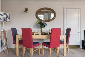 The dining end of the sitting/dining-room.