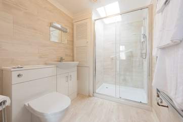 The shower-room.