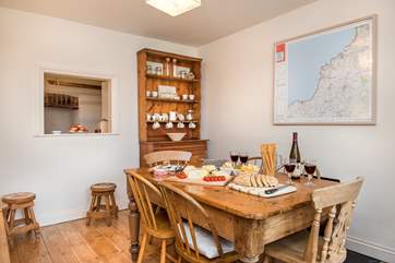 The hatchway from the kitchen makes it easy when serving up meals.