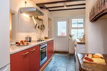 The kitchen is very well-equipped and has all you need to cook up some holiday treats.