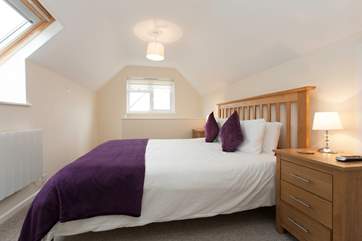 Well decorated throughout, the beach bungalow makes you feel right at home