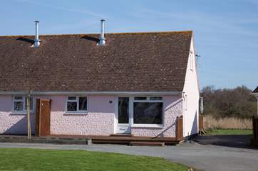 Welcome to 17 Tollgate Cottage, have a wonderful stay