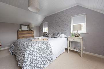 The double bedroom.