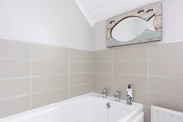 The en suite bathroom to bedroom 1.