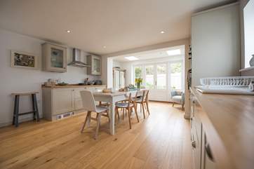 The sunny kitchen/diner whereFfrench doors lead out to a gorgeous patio and lawned garden (photos to follow).