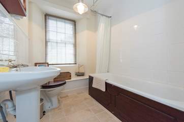 The en suite bathroom to bedroom 1.