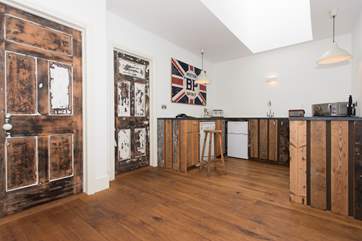 The kitchen-area.