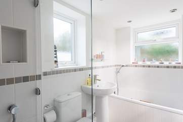 The shower in the en suite bathroom.