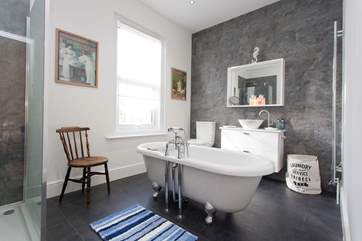 The en suite off the master bedroom is a fabulous size to get ready in the morning with ease.
