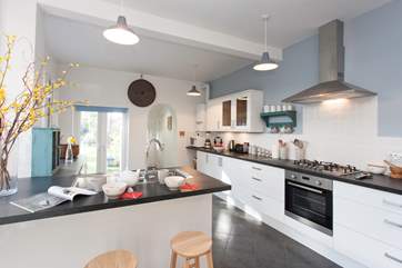 The kitchen is equipped with everything you need to make a feast, if you feel like cooking!