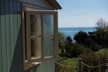 Seacliffe has fabulous 180 degree sea views.