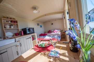 All that you need for a cosy break away from it all.