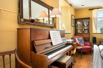 For the musicians amongst you - there's even a piano.