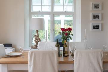 Another shot of the dining-area.