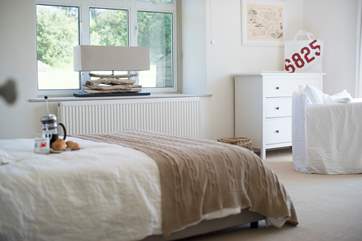 Elegant soft furnishings and colour schemes.