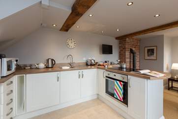 There is a well fitted kitchen with all that you will need in this perfect bolt-hole for two.
