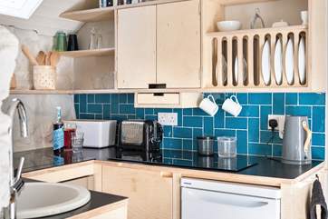 The well equipped kitchen.