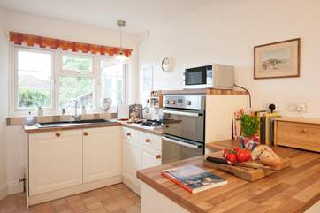 With a double electric cooker, there is plenty of space to cook for the whole family. Why not try Isle of Wight produce in your meals?