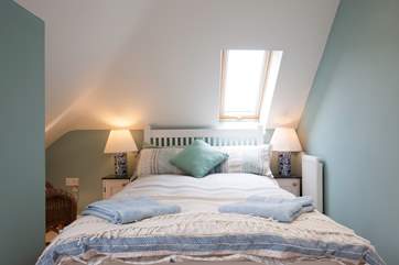 The Limes is a cottage for six people, but has four double bedrooms for flexibility, so choose your double bed!