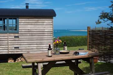 Dine al fresco at the picnic table.