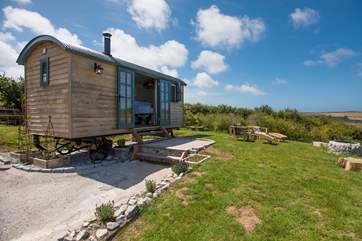 Head out exploring or relax at the hut, the choice is yours.