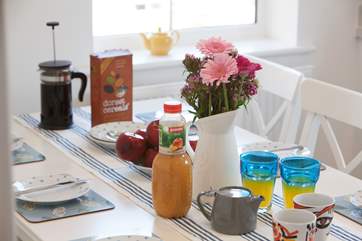 Breakfast is the most important meal of the day, especially before heading out across the Island for a day of exploration!