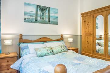 Pretty bedroom 1.