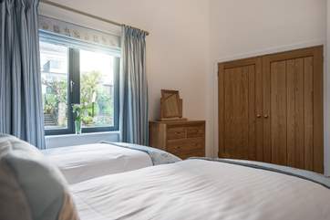 This bedroom also has a built-in wardrobe.