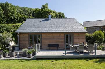 Nestled in the grounds of Little Coombe, this adorable cottage is so welcoming.