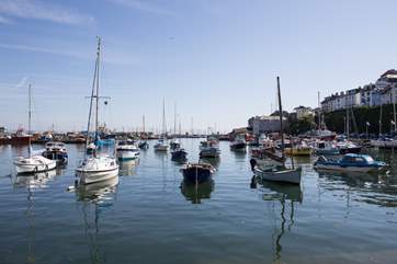The perfect scenery to complement a stroll around the harbour.